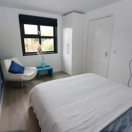 شقة Strandhuisje Achter De Duinen.